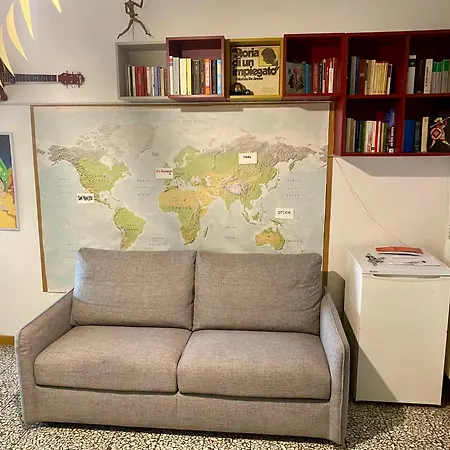 True Florentine Life Homestay *