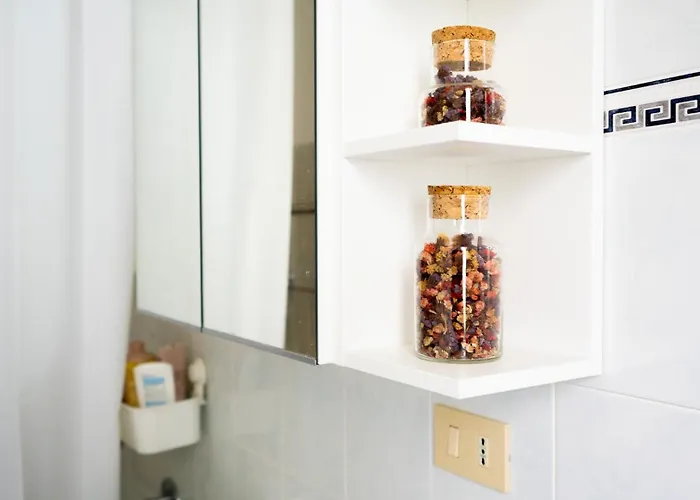 True Florentine Life Homestay *